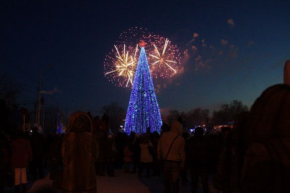 Новогодний фейерверк 2013 над Барнаулом (фото,видео)