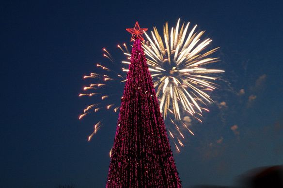 Новогодний фейерверк 2013 над Барнаулом (фото,видео)