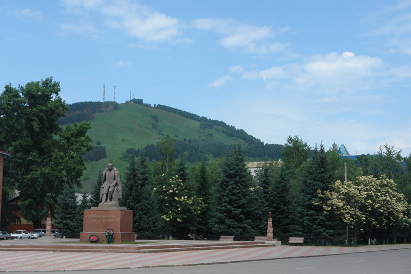 Сквер Чорос-Гуркина в Горно-Алтайске