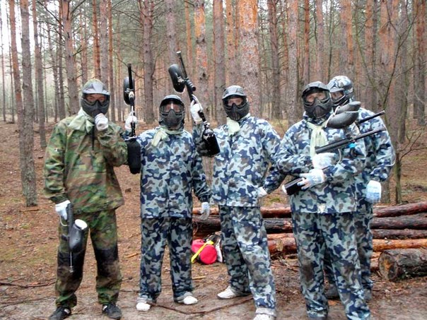 Пейнтбол-игра команд "Блок-пост" и "Неудержимые" прошла в Барнауле