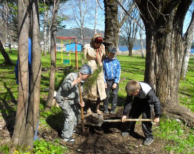 В Артыбаше прошла акция "Весенняя неделя добра"